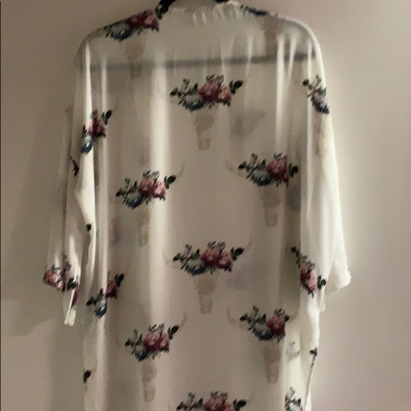 Peach Love California Kimono - Picture 4 of 8